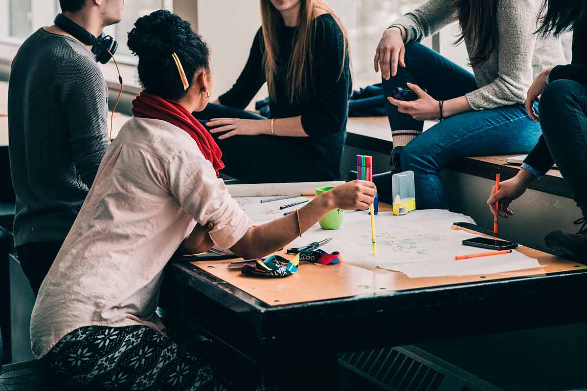 La teoría de la Facilitación Social de Allport